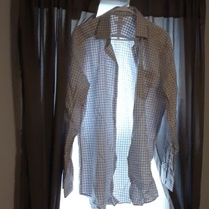 Long sleeve dress shirt